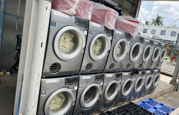 Máy lạnh điều hòa khoa bãi xí nghiệp