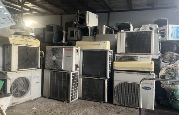 Lô hàng máy lạnh cũ thanh lý Gò Vấp 